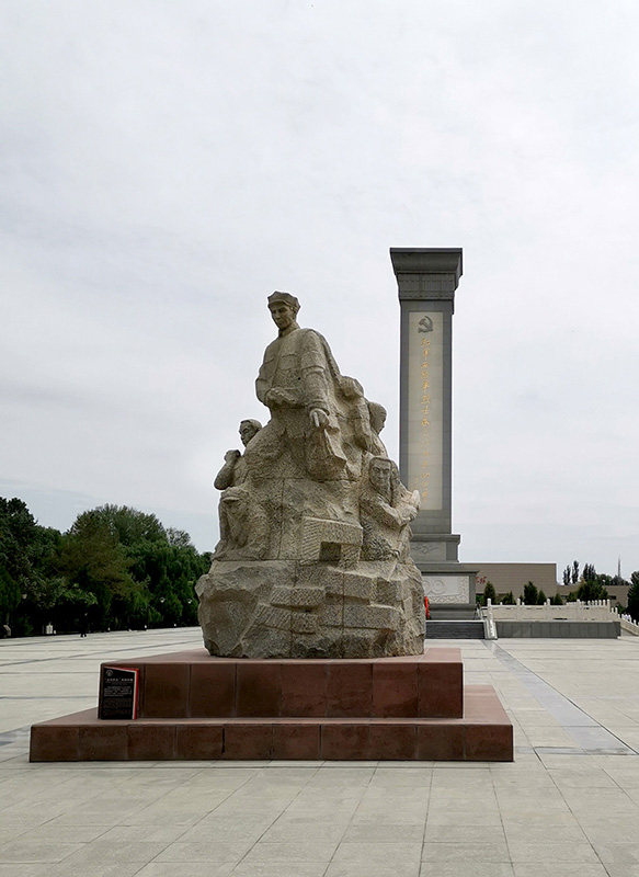 　　这是位于甘肃省张掖市高台县的中国工农红军西路军纪念碑（2019年8月20日摄）。新华社记者 赖向东 摄